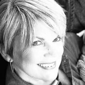 Meet your Posher, Regina